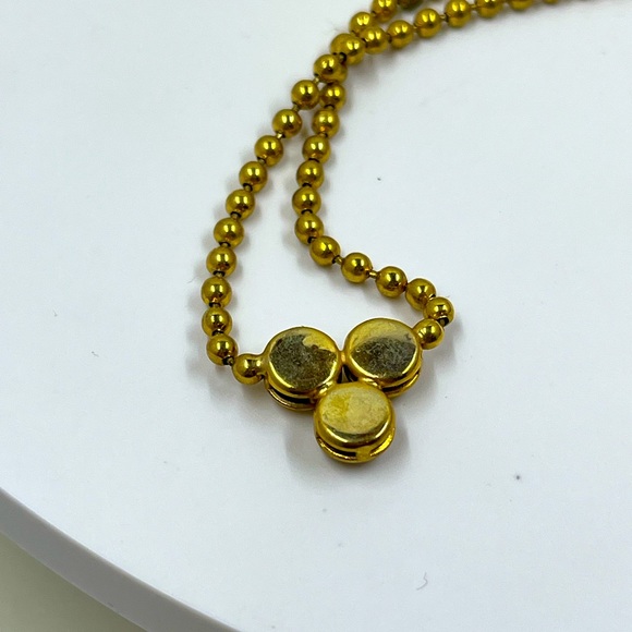 Bezel Crystal Triple Pendant Minimalist Vintage Necklace with Popcorn Chain - Picture 4 of 6